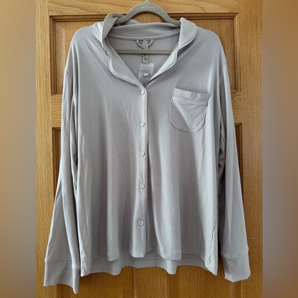 SKIMS NWOT Sleep Lounge Top